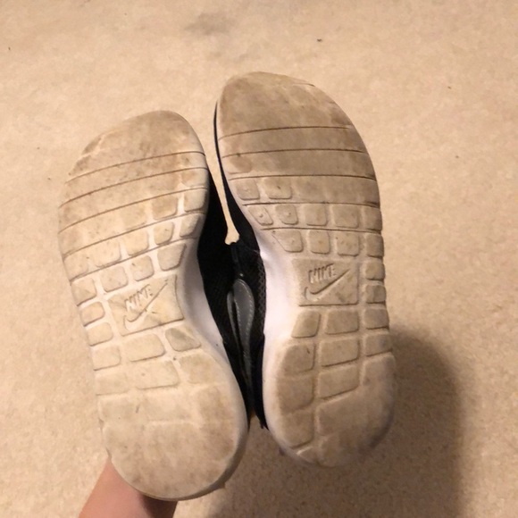 Nike Roches - Picture 6 of 6